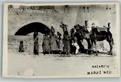 Nazareth Tracht Kamel Marys Well
