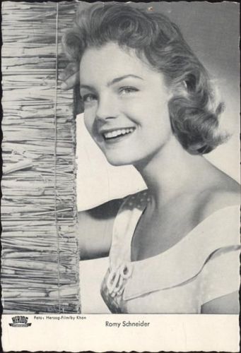 um 1960 Ak Nr. 145, -Romy Schneider-, Schauspielerin,WS Druck Wanne-Eickel,sign. Herzog-Film/by Khan