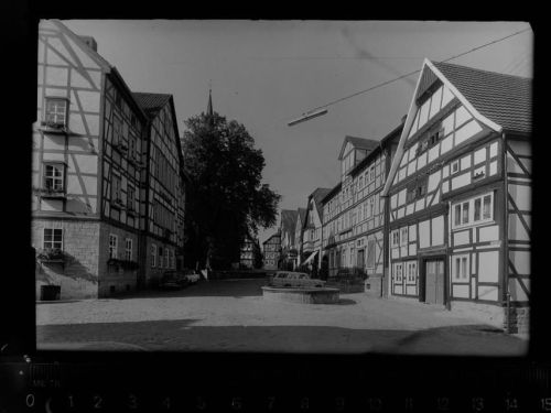34454 W3548 Mengeringhausen GLASNEGATIV Marktplatz