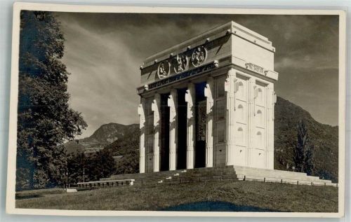 Bozen Denkmal Monumento della Vittoria