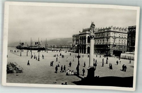 Trieste / Triest / Trst 1930 Denkmal Säule Hafen Piazza Unita Prefekttur