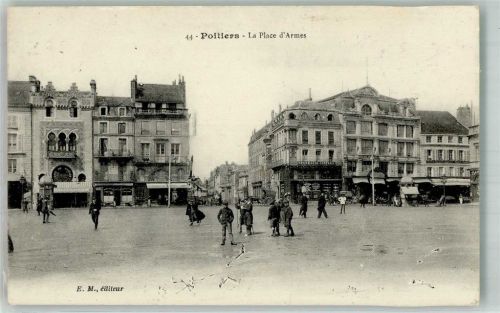 Poitiers 1916 Place d´Armes Postlagernd