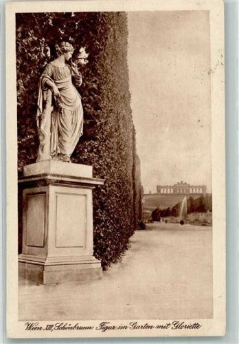 Wien 1939 Schloss Schönbrunn Denkmal Figur im Garten mit Gloriette