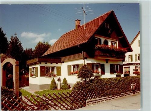 Lützenhardt Klappläden mit Herz