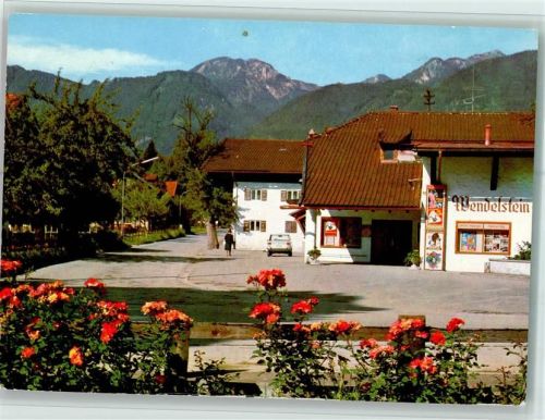 Brannenburg Dorfstraße mit Wendelsteingruppe