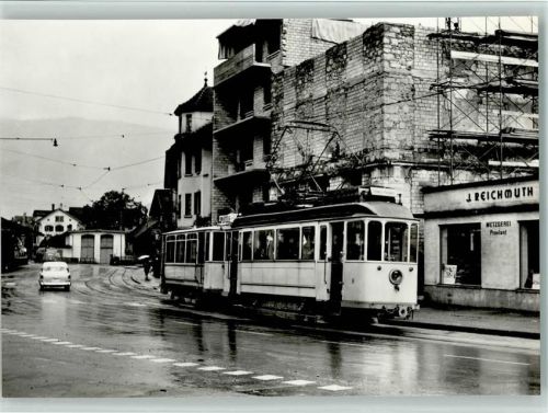 Schwyz Strassenbahn bei Metzgerei Reichmuth