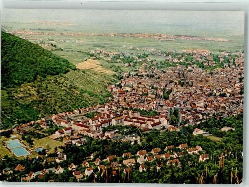 Neustadt Fliegeraufnahme mit Schwimmbad