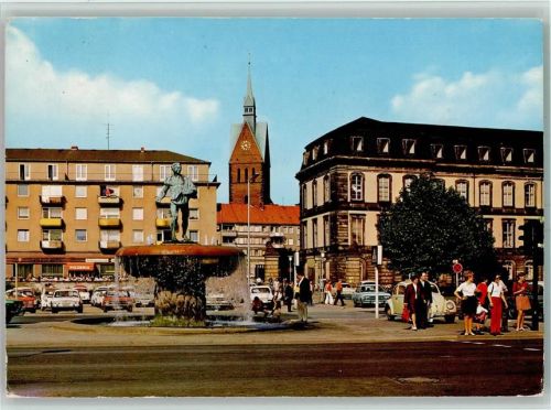 Hannover Duvebrunnen Turm der Marktkirche VW Käfer Audi