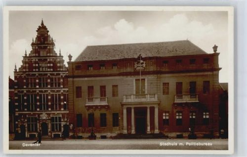 Deventer Stadhuis, Politiebureau