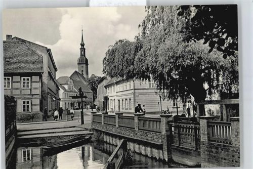 Lübbenau Boot Kirche Fußgänger