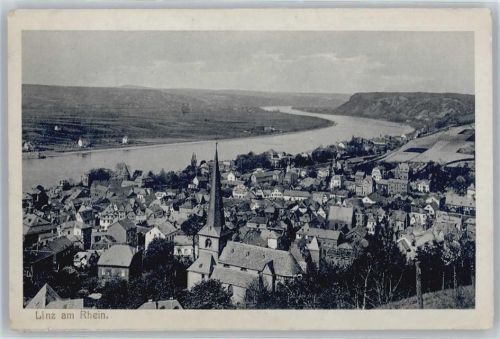 Linz Panorama Fluss Kirche