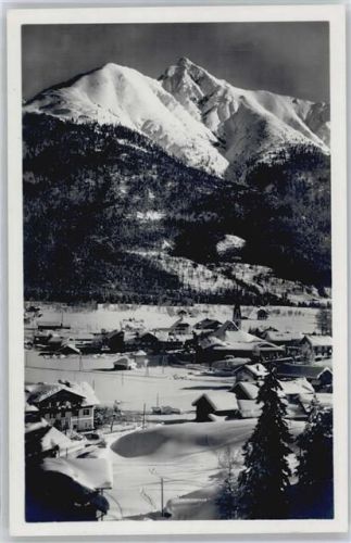 Seefeld Berg Schnee Gesamtansicht