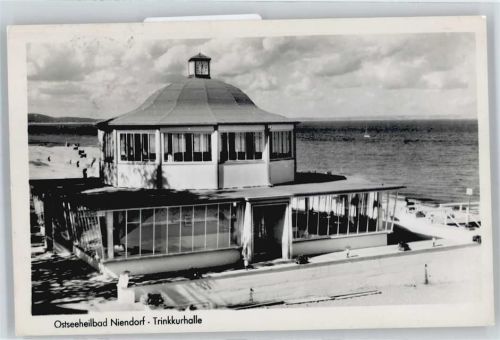 Niendorf gel. 25.8.55, Trinkkurhalle