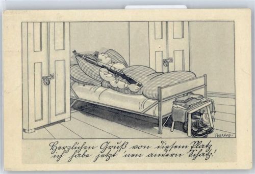 Soldatenhumor , mit Gewehr im Bett , Marke entfernt AKU2