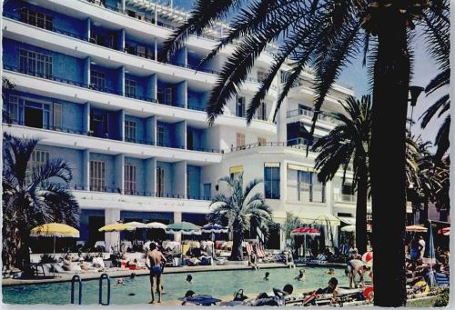 Les Pins Grand Hotel Schwimmbad