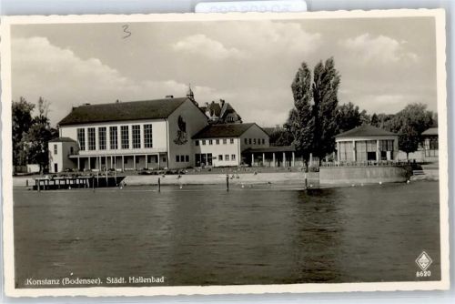 Konstanz Schwimmbad Städtisches Hallenbad