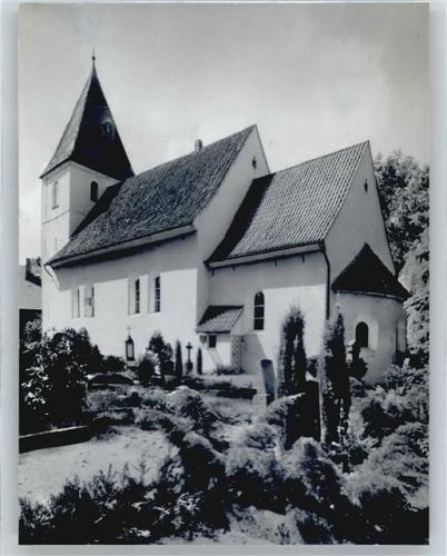 Vierhausen Foto mit Negativ, Kirche