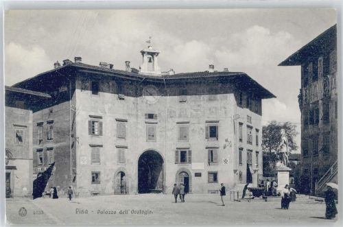 Pisa Palazzo dell'Orologio