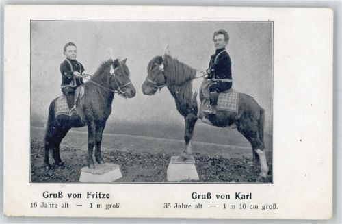 Fritze und Karl auf Pferd