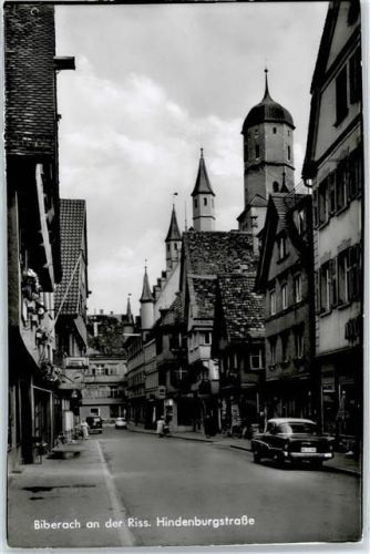 Biberach Hindenburgstraße, Blick zur Kirche