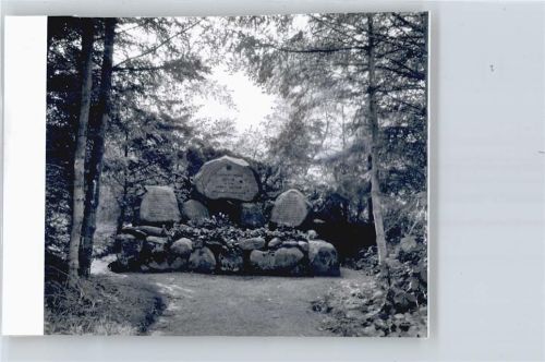 Wanhöden Foto mit Negativ, Ehrenmal
