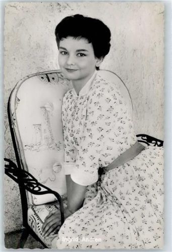 Andrea, Ingrid