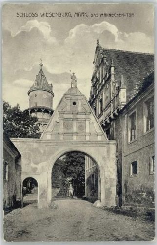 Wiesenburg 1920 Schloß Das Männchen Tor