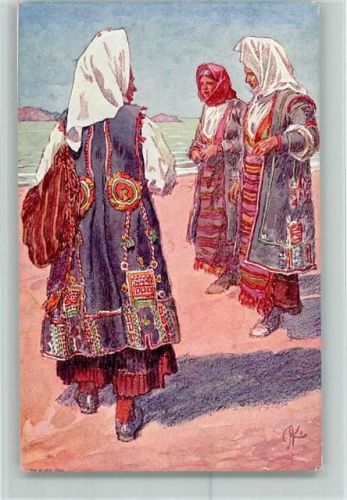 Split Frauen in Tracht