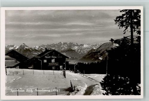 Nesselwang Sportheim Böck Winteraufnahme