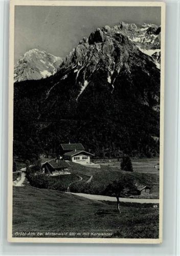 Mittenwald Gröbl-Alm mit Karwendel