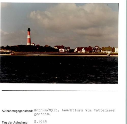 Hörnum Leuchtturm vom Wattmeer gesehen
