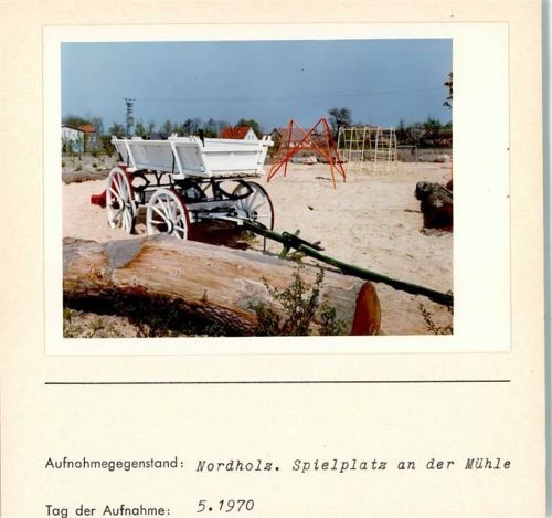 Spieka-Neufeld Spielplatz an der Mühle Foto montiert auf Karton