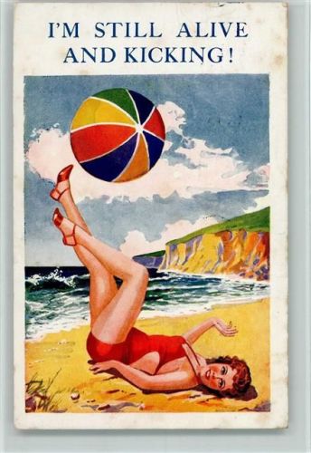 1950 Frau im Badenazug mit einem Wasserball AK