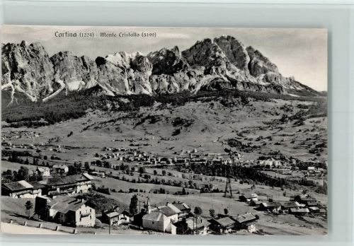 Cortina d'Ampezzo Gesamtansicht mit Monte Cristallo