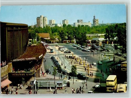 Berlin Mitte Bahnhof Zoo mit Hansaviertel