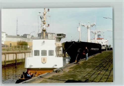 Cuxhaven Fischereihafenschleuse