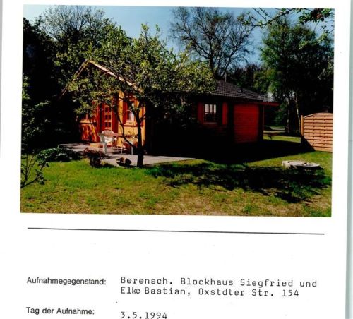 Berensch Blockhaus Siegfried und Elke Bastian Oxstedter Straße Foto montiert auf Karton