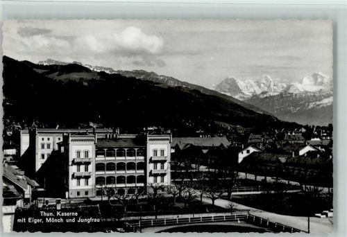 Thun 1941 Kaserne mit Eigen Mönch und Jungfrau Feldpost