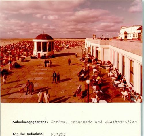 Borkum Promenade und Musikpavillon Foto montiert auf Karton
