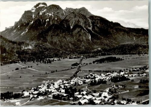 Schwangau Fliegeraufnahme Schloss Neuschwanstein Schloss Hohenschwangau