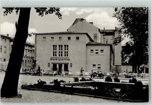 Nauen Volksgarten Rückseite mit Abschürfungen bzw Kleberesten