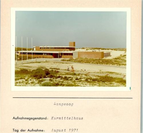 Langeoog Kurmittelhaus Foto montiert auf Karton