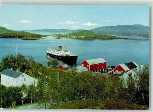 Ornes Hurtigruteanlopssted ved innlopet til Glomfjord