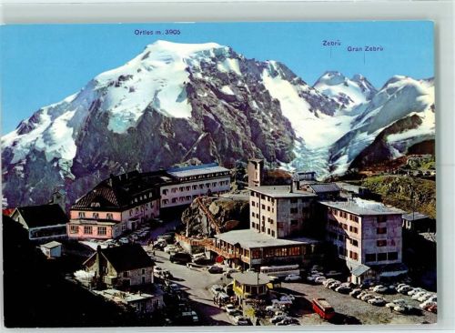 Passo Stelvio Stilfserjoch mit Ortles Zebrù Gran Zebrù