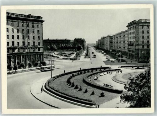 St. Petersburg Komsomolplatz Omnibus