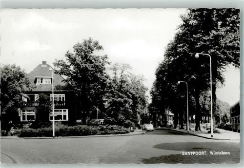 Santpoort-Noord Wüstelaan Autos