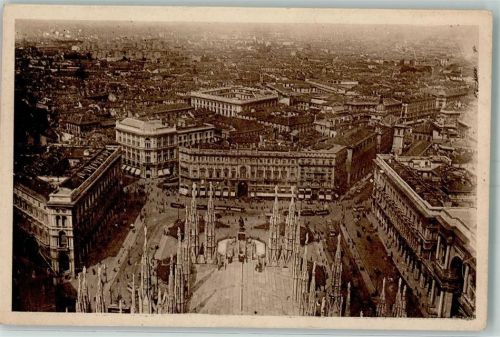 Milano Panorama dalle Guglie del Duomo