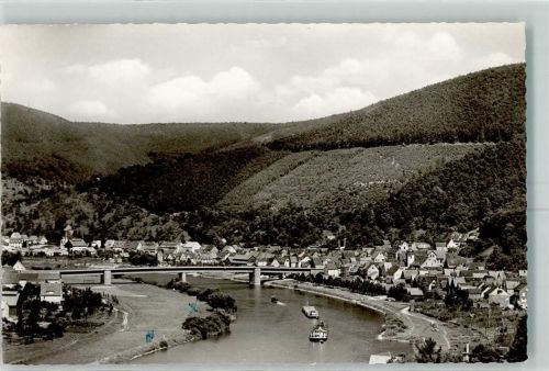 Freudenberg Mainbrücke Frachtschiffe