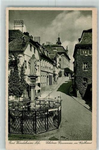 Bad Windsheim Schöner Brunnen mit Rathaus