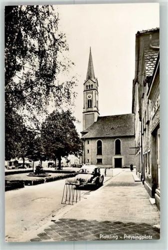 Plattling Pfarrkirche Preysingplatz Oldtimer Fahrradständer Grünanlage